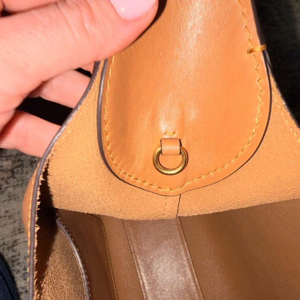 Coach Honey Brown Brooklyn 28 - Picture 8 of 14